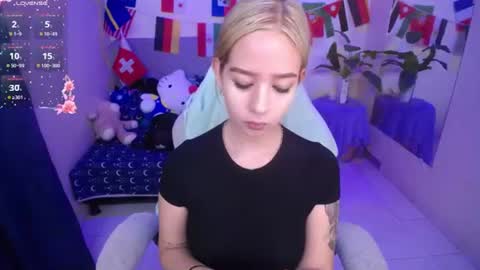 Snapshot of alloy_tiny chatting on 07-19-26, 03:49 alloy_tiny online show from 07-19-26, 03:49