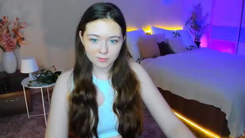 alluringeyess online show from 10-06-25, 12:46