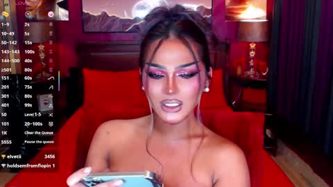 Snapshot of alluringnatalya chatting on 04-30-26, 08:57 Natalya Fox online show from 04-30-26, 08:57