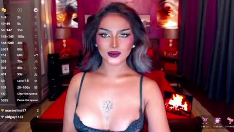 Snapshot of alluringnatalya chatting on 05-11-26, 02:45 Natalya Fox online show from 05-11-26, 02:45