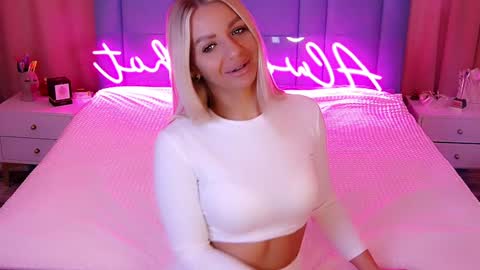 AlwaysHot online show from 12-30-24, 03:14