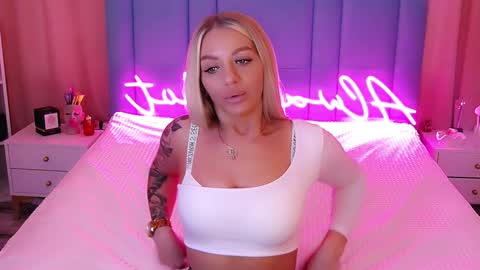 AlwaysHot online show from 01-19-25, 03:08