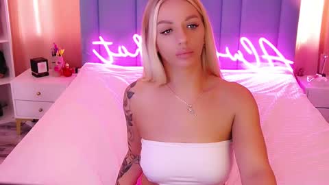 AlwaysHot online show from 02-21-25, 07:23