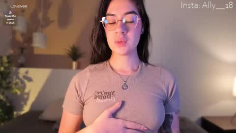 Ally  online show from 03-11-25, 03:48