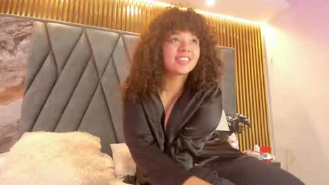 ally_and_noah_ online show from 06-05-26, 12:11