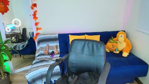 Ally  help me reach 100 satisfaid online show from 10-04-25, 01:36