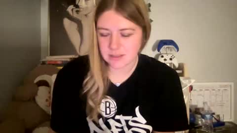 Snapshot of allyanalangel chatting on 12-15-24, 01:24 allyanalangel online show from 12-15-24, 01:24