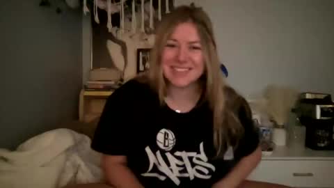 Snapshot of allyanalangel chatting on 12-29-24, 02:42 allyanalangel online show from 12-29-24, 02:42