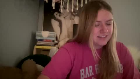 Snapshot of allyanalangel chatting on 01-05-25, 06:02 allyanalangel online show from 01-05-25, 06:02