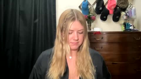 allyanalangel online show from 11-01-25, 12:56