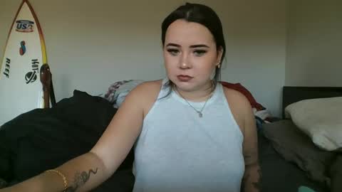 allylove2626 online show from 10-09-25, 09:13