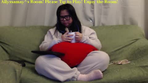 Allyssamay online show from 01-01-25, 03:34