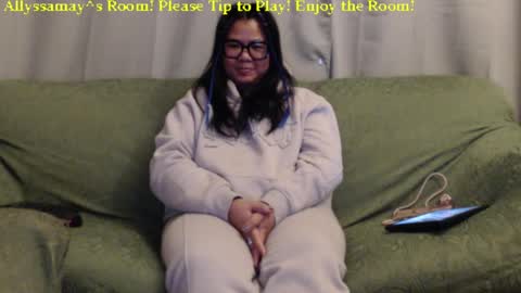 Allyssamay online show from 01-01-25, 06:37