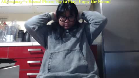 Allyssamay online show from 02-24-25, 05:00