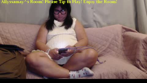 Allyssamay online show from 05-04-26, 03:02