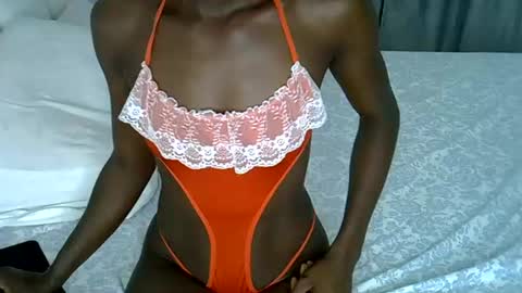 Snapshot of alma_feliz chatting on 07-31-26, 02:33 alma online show from 07-31-26, 02:33