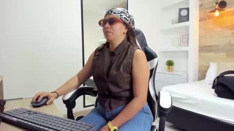 ALMA FENIX  online show from 10-08-25, 12:25