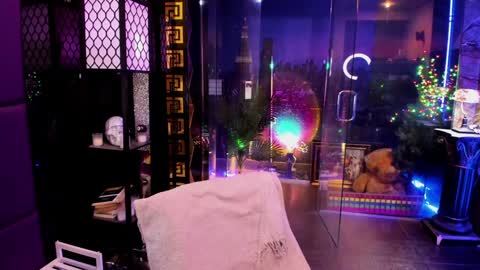 Alma online show from 10-04-25, 09:29