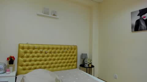 Snapshot of almafancy chatting on 03-10-25, 11:32 Alma online show from 03-10-25, 11:32