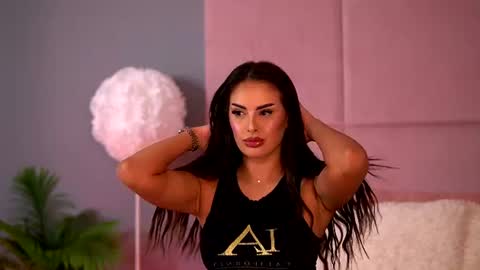 Emma online show from 06-19-26, 03:00