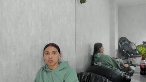 Santy online show from 09-24-25, 08:23