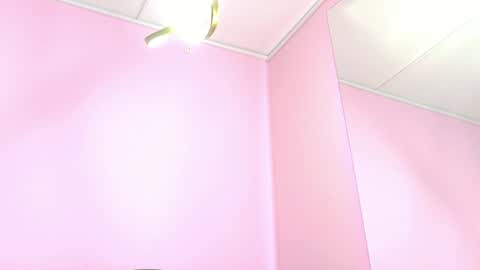 ALMENDRAEVANS online show from 12-30-24, 04:19