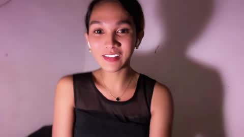 larah online show from 05-10-26, 10:20