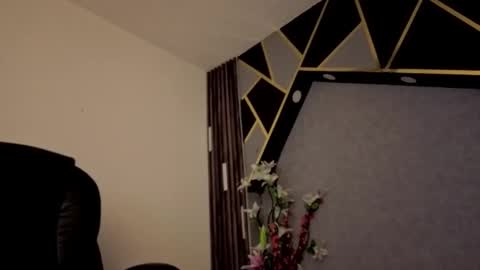 ALMMA online show from 10-29-25, 01:57