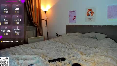 Lina online show from 09-30-25, 06:46