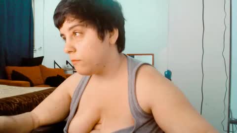 Almond online show from 03-25-26, 11:33