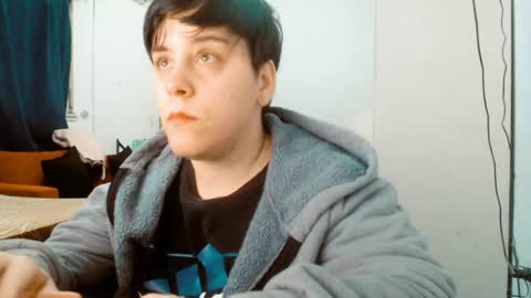 Almond online show from 05-12-26, 02:30