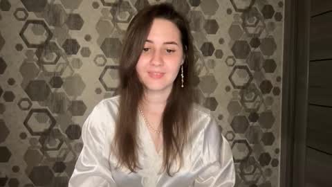 Snapshot of almostinnocent_ chatting on 09-23-25, 11:08 Anna online show from 09-23-25, 11:08