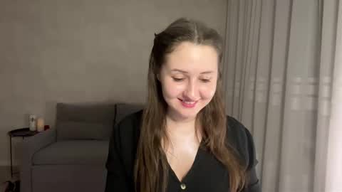 Snapshot of almostinnocent_ chatting on 11-26-25, 12:00 Anna online show from 11-26-25, 12:00