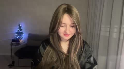 Snapshot of almostinnocent_ chatting on 01-05-26, 11:30 Anna online show from 01-05-26, 11:30