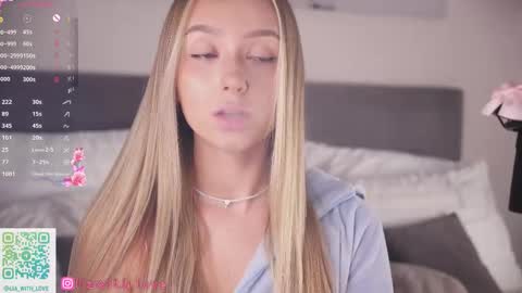 Lia online show from 09-10-25, 03:28