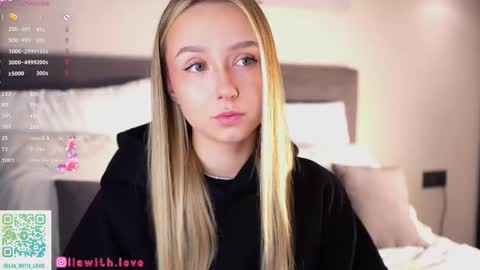 Lia online show from 09-28-25, 03:01