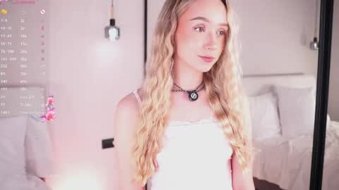 Lia online show from 06-06-26, 03:22