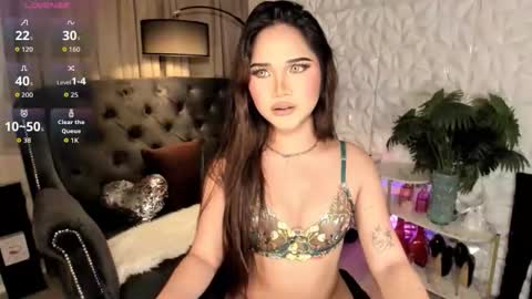 Snapshot of alodialuxts chatting on 11-05-25, 06:02 alodialuxts online show from 11-05-25, 06:02