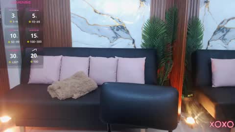 Snapshot of alonddra_tay chatting on 04-07-26, 11:43 alonddra_tay online show from 04-07-26, 11:43