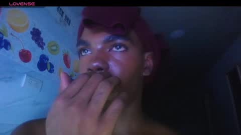 Snapshot of alondra_bigcockxxx chatting on 10-18-25, 06:48 alondra online show from 10-18-25, 06:48