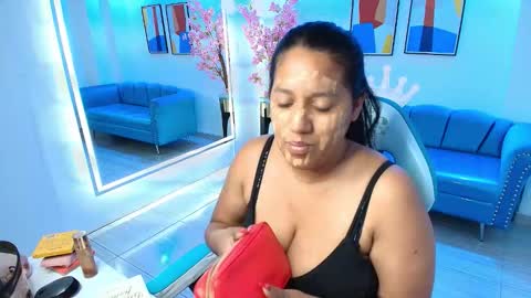 Alondra  online show from 11-12-25, 04:13