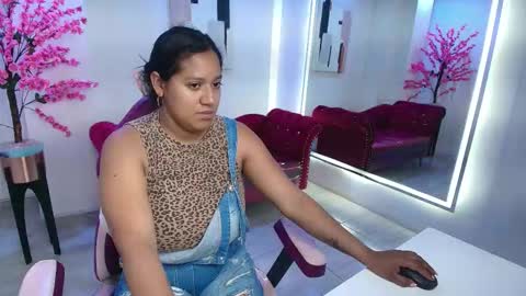 Alondra  online show from 12-02-25, 03:34