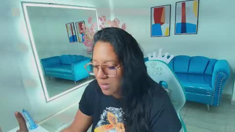 Alondra  online show from 01-14-26, 03:56