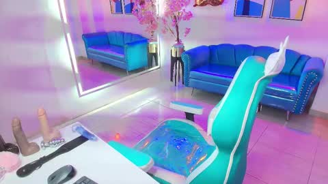 Alondra  online show from 02-03-26, 06:40