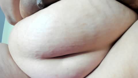  Alondra online show from 01-04-25, 11:06