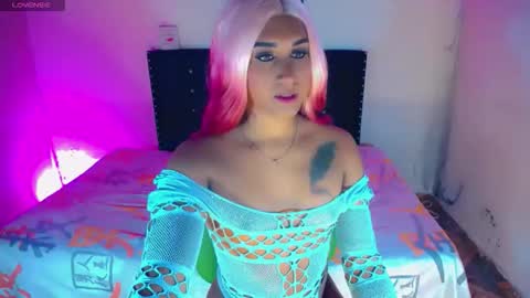 alondragill_ online show from 05-12-26, 03:14
