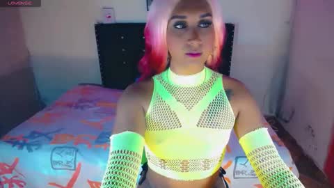 alondragill_ online show from 05-13-26, 02:31