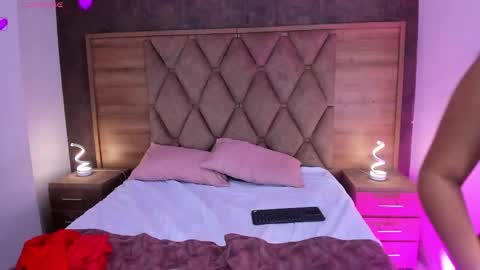 ALONDRA CUTE online show from 05-01-26, 05:12