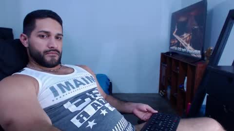 alonxoo online show from 01-25-25, 01:10