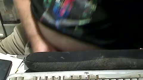 Snapshot of aloooopyscot chatting on 07-21-26, 06:43 Loooopy online show from 07-21-26, 06:43